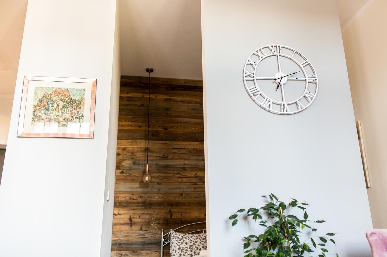 Way2Stay Apartment With Parking Torun Bagian luar foto